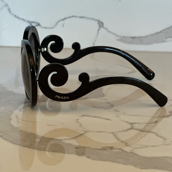 Authentic Prada Baroque 27NS Sunglasses - Black/Grey Gradient New, never worn! - Picture 12 of 12